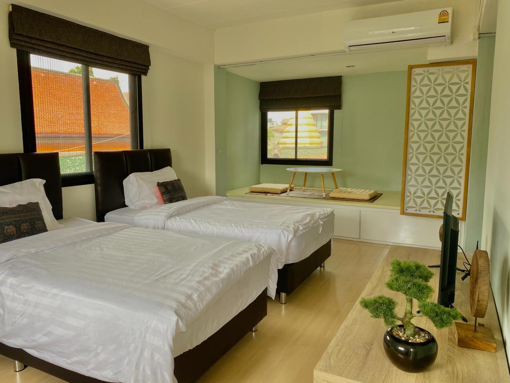 Hostel Baan Ploy In (Adults Only) Chiang Mai Exterior foto